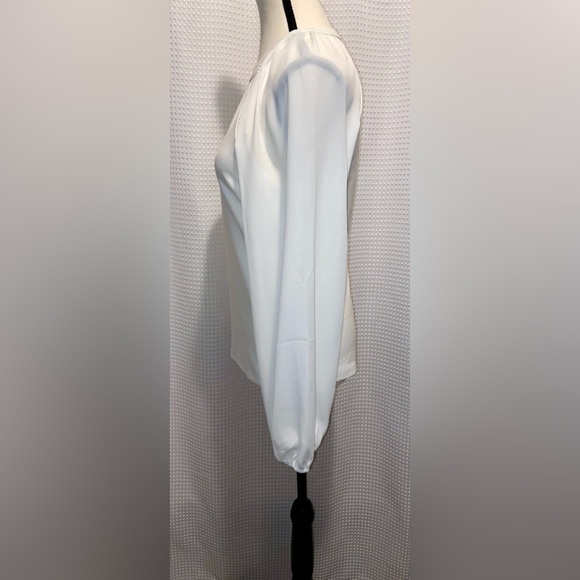 Women’s RW&CO long wide sleeves stretchy white blouse lace accents size small - Picture 7 of 10